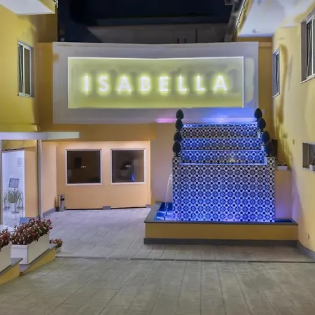 Isabella 4*